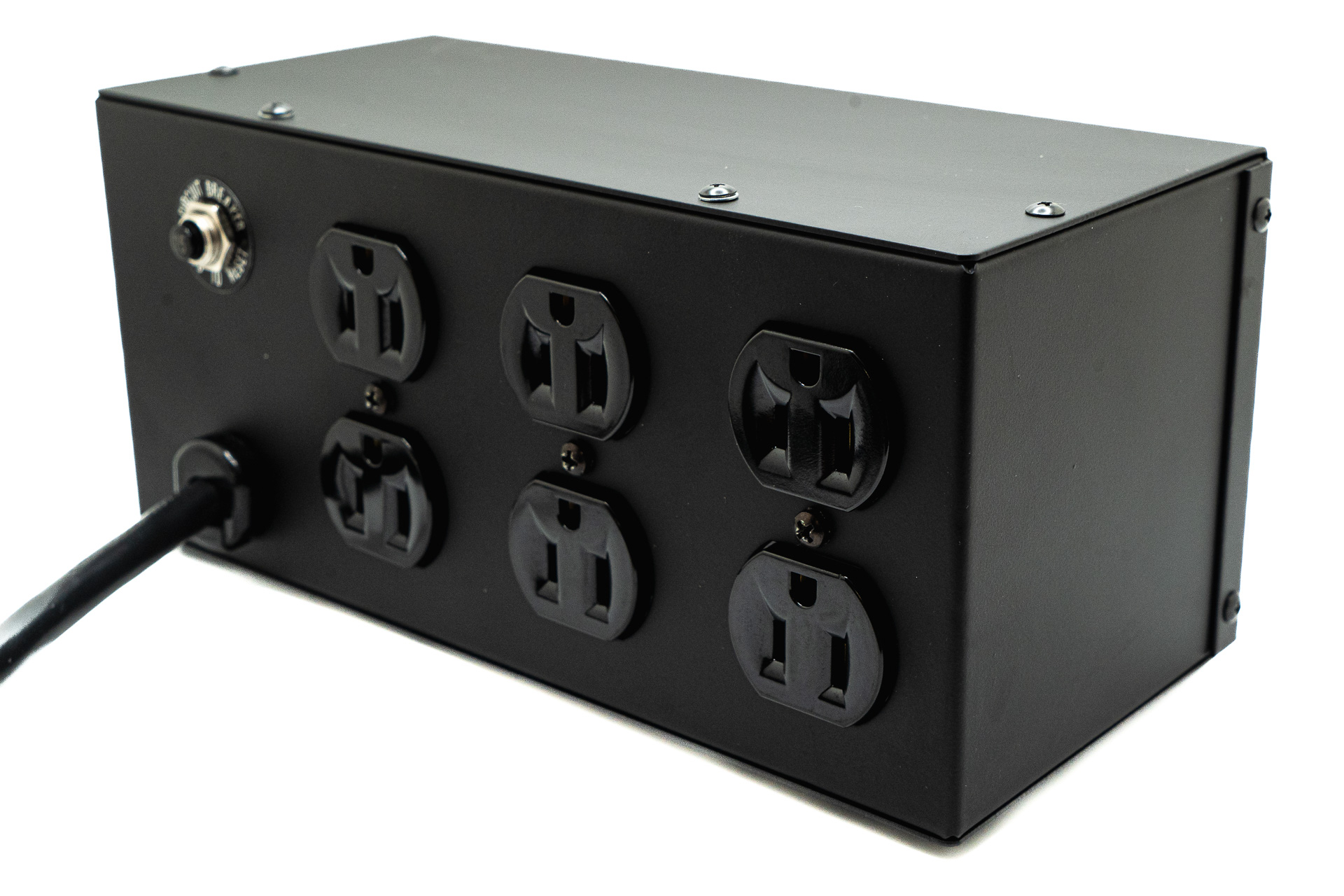 ZeroSurge_8R15W Side View Angled1920px_Full_Width